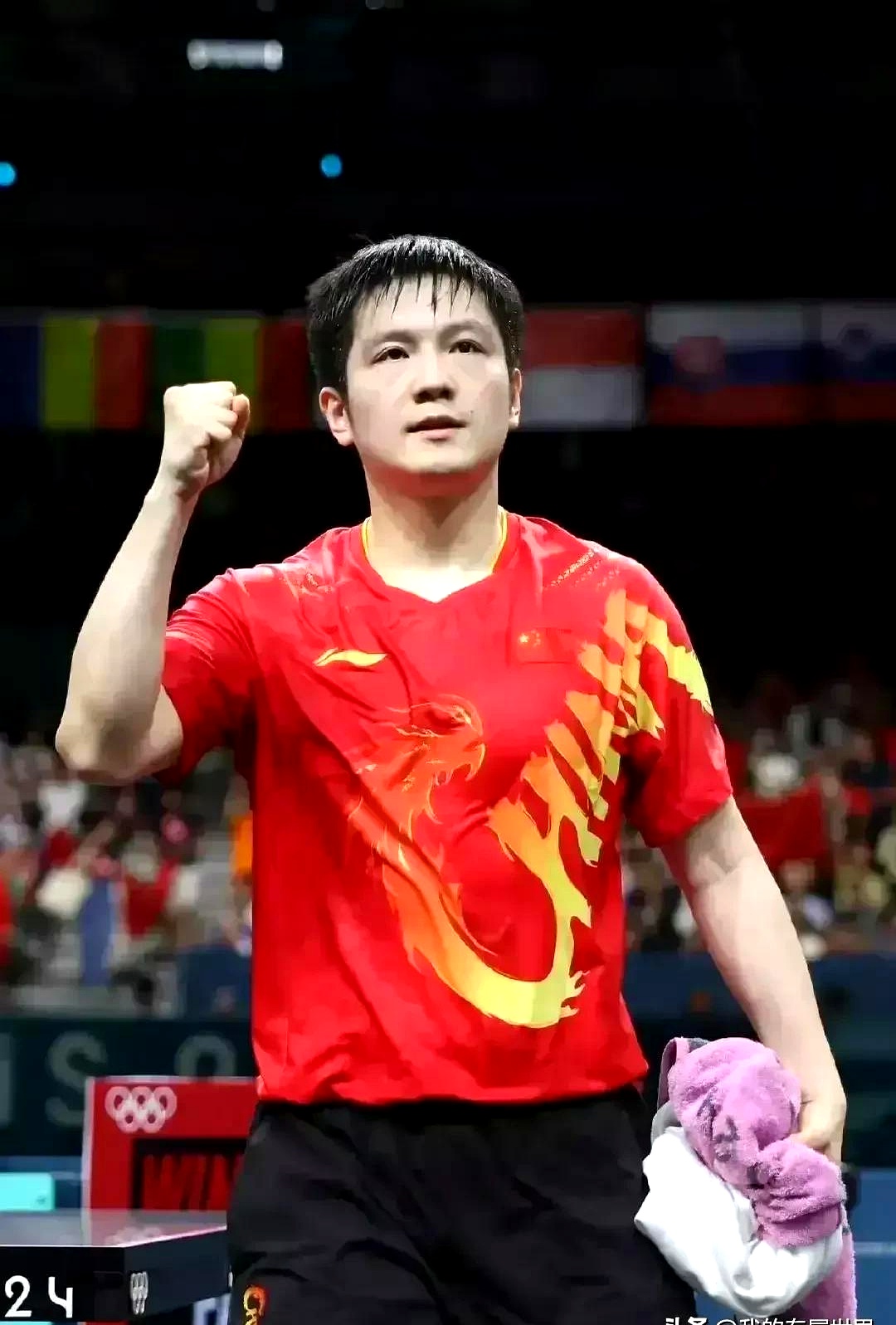 包含波兰乒乓球队碾压法国乒乓球队,马龙打破历史纪录的词条 包含波兰乒乓球队碾压法国乒乓球队,马龙打破历史纪录的词条