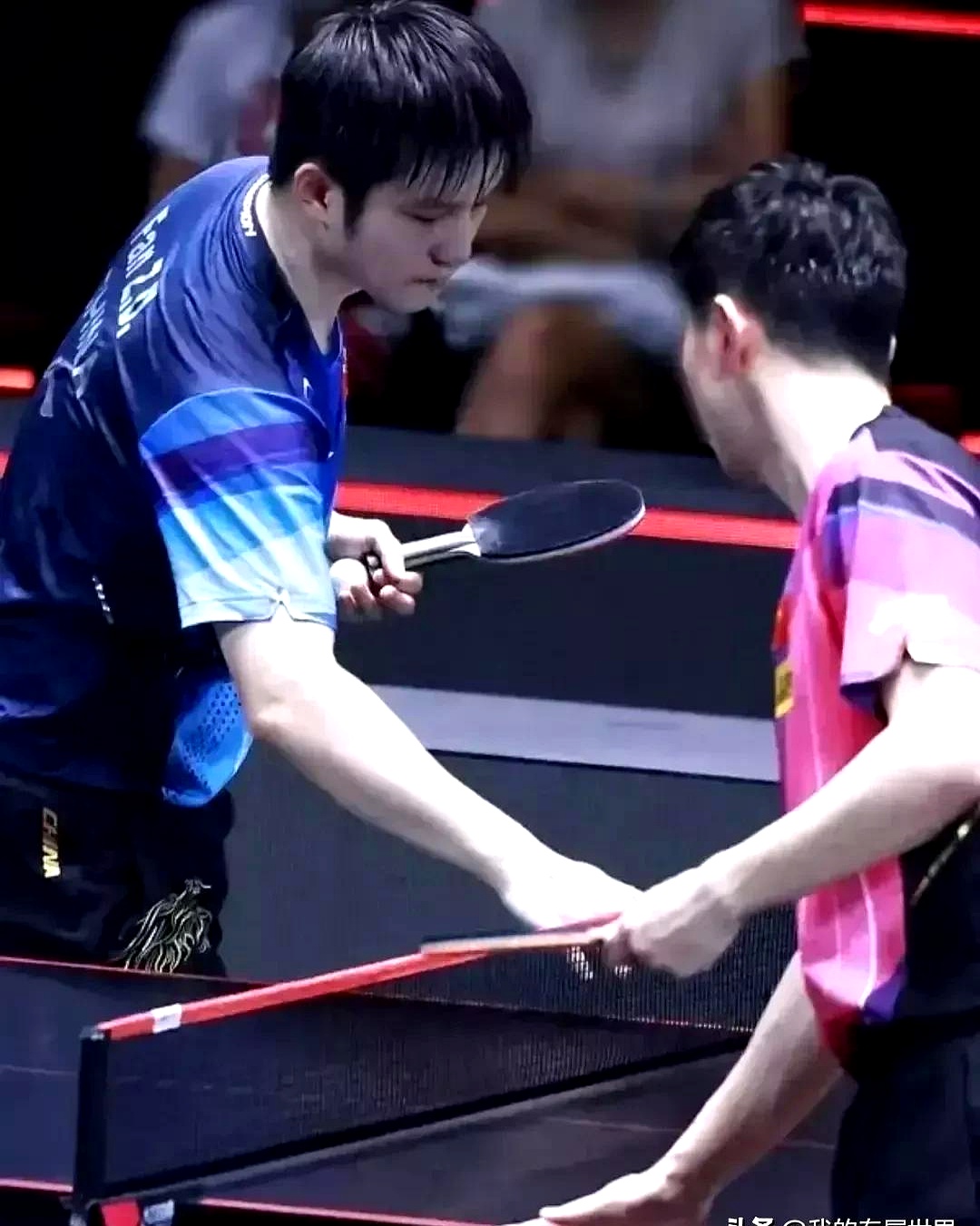 包含波兰乒乓球队碾压法国乒乓球队,马龙打破历史纪录的词条 包含波兰乒乓球队碾压法国乒乓球队,马龙打破历史纪录的词条