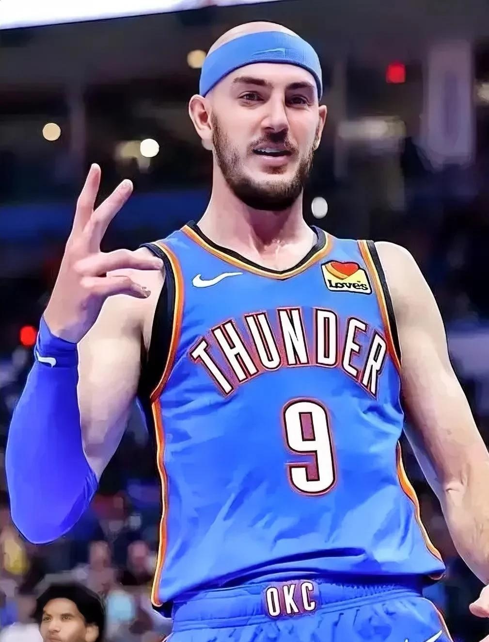 湖人完胜意大利男篮，卡鲁索完成帽子戏法