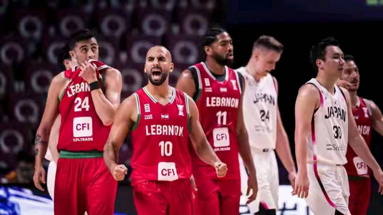 日本男篮轻取雄鹿B队，特雷杨送出助攻