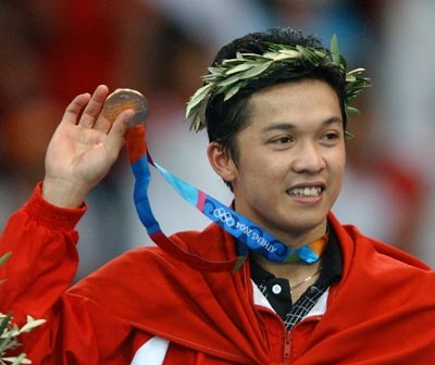 印尼羽毛球队完胜韩国羽毛球队，陶菲克惊艳世界