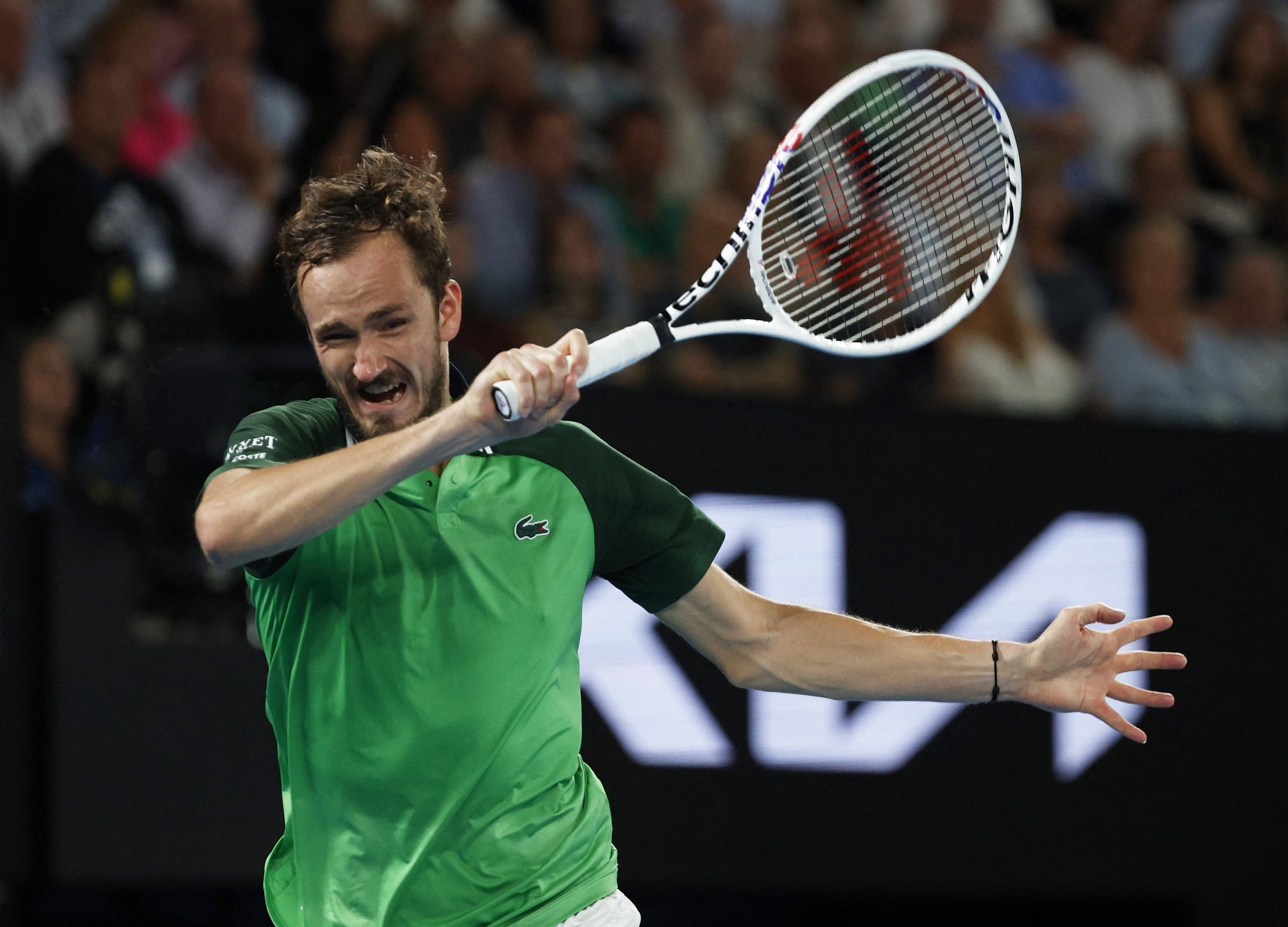 澳大利亚网球队强势世界网球队，梅德韦杰夫关键制胜