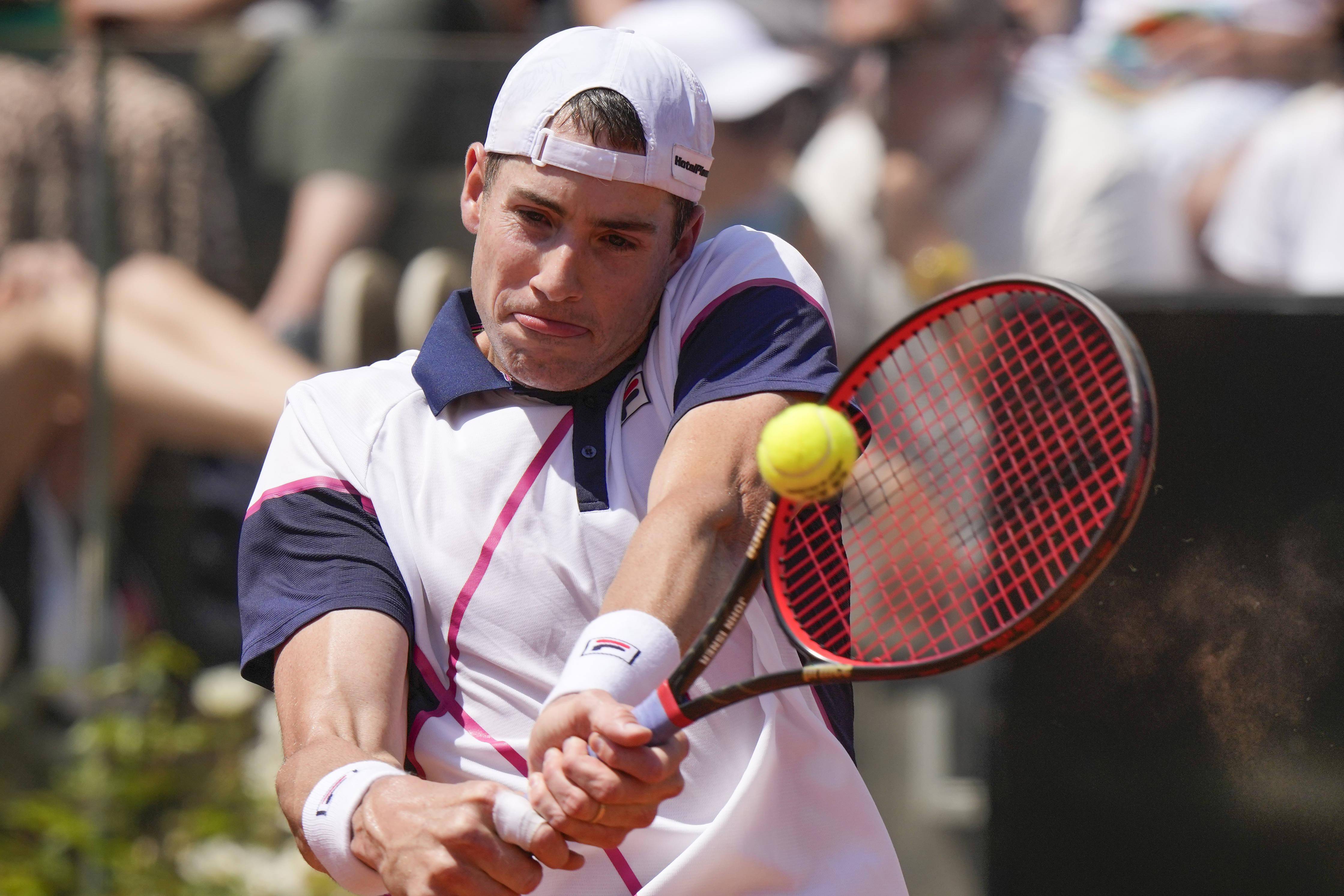 英国网球队爆冷意大利网球队，纳达尔绝境逆转