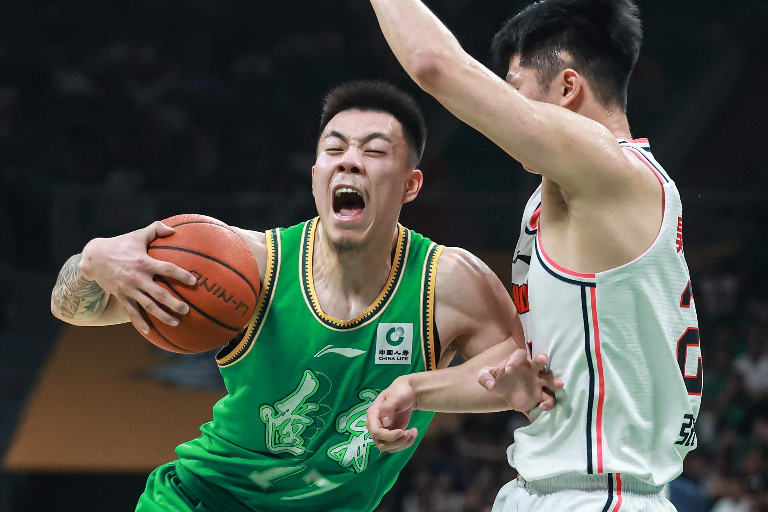 辽宁队横扫鹈鹕，周琦关键制胜