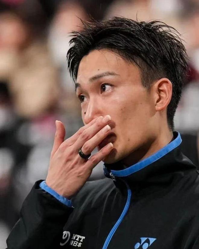 泰国队轻取日本队，桃田贤斗关键制胜