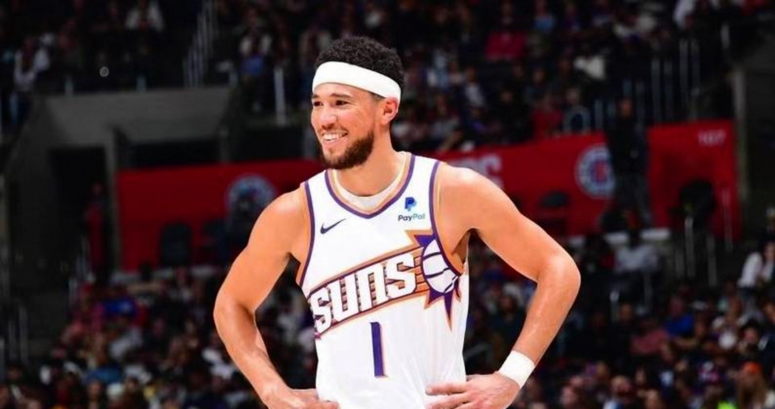 热火翻盘掘金，布克点燃赛场