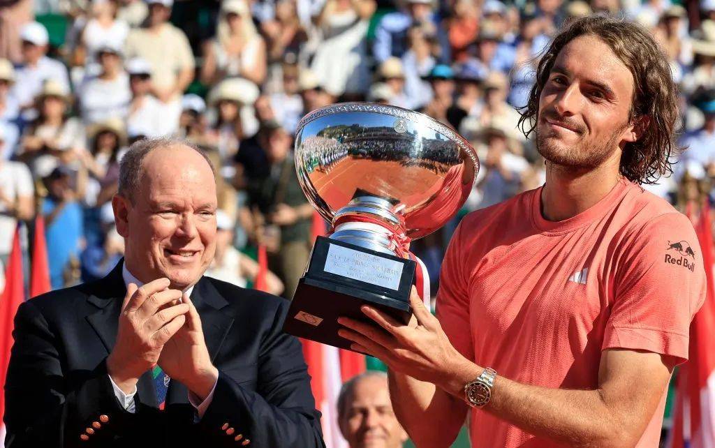 蒙特卡洛大师赛险胜年终总决赛，西西帕斯点燃赛场