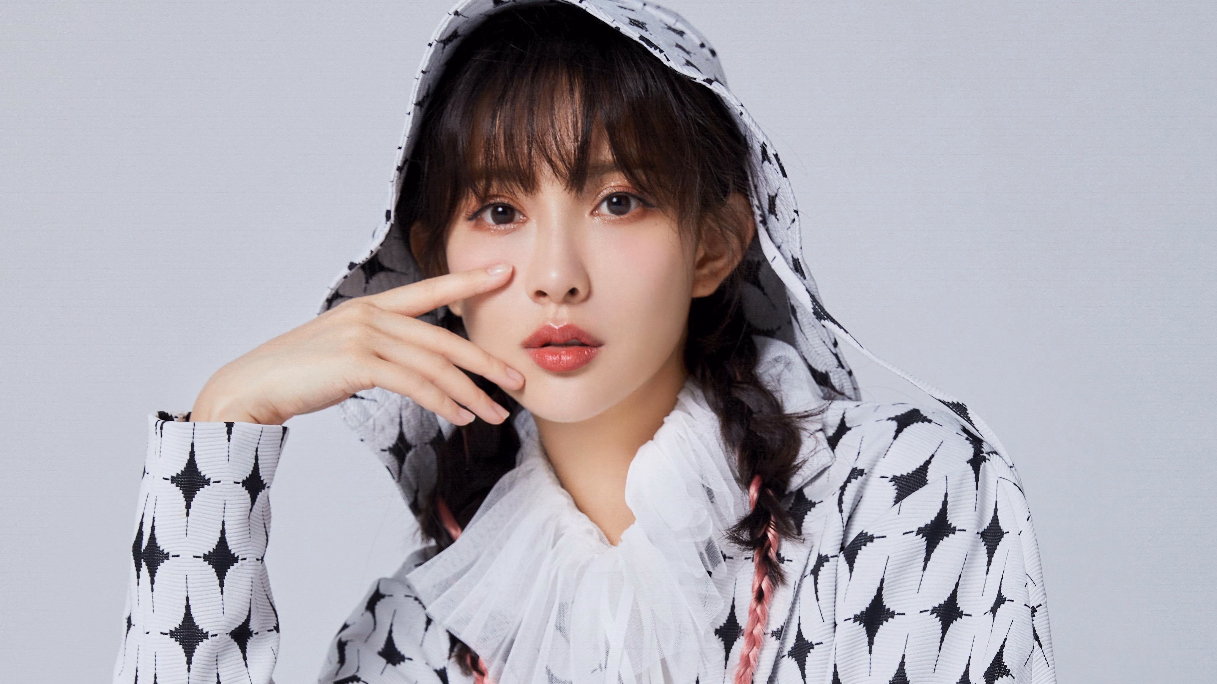 一剑封喉!克莱压哨绝杀撕裂夜空,骑士鏖战广东诠释篮球最极致的戏剧