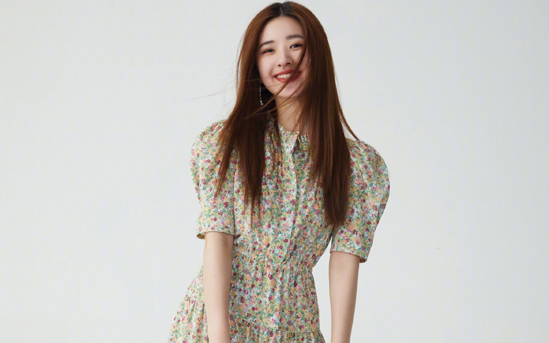 范弗利特变阵攻城锤,快船铁骑踏破天山防线—跨联赛虚拟对决的技术维度想象