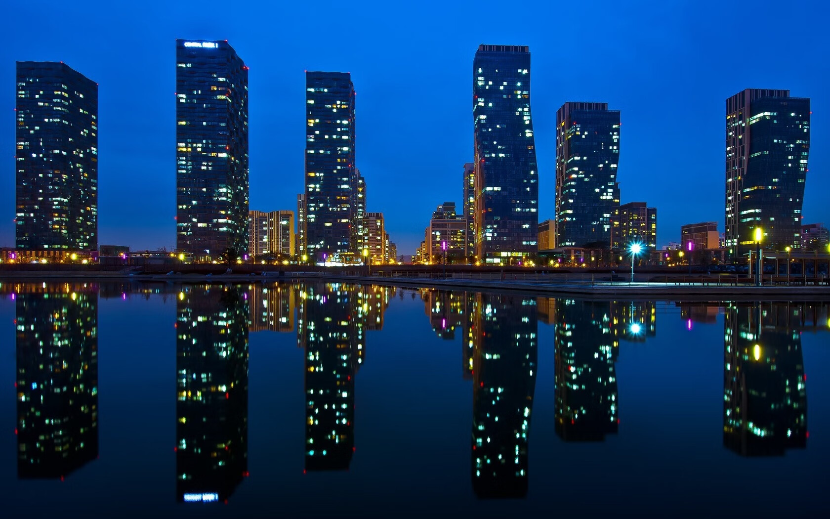 篮球绞杀战曲,当詹姆斯开启攻防总开关,掘金如何将猛龙拆解为零件