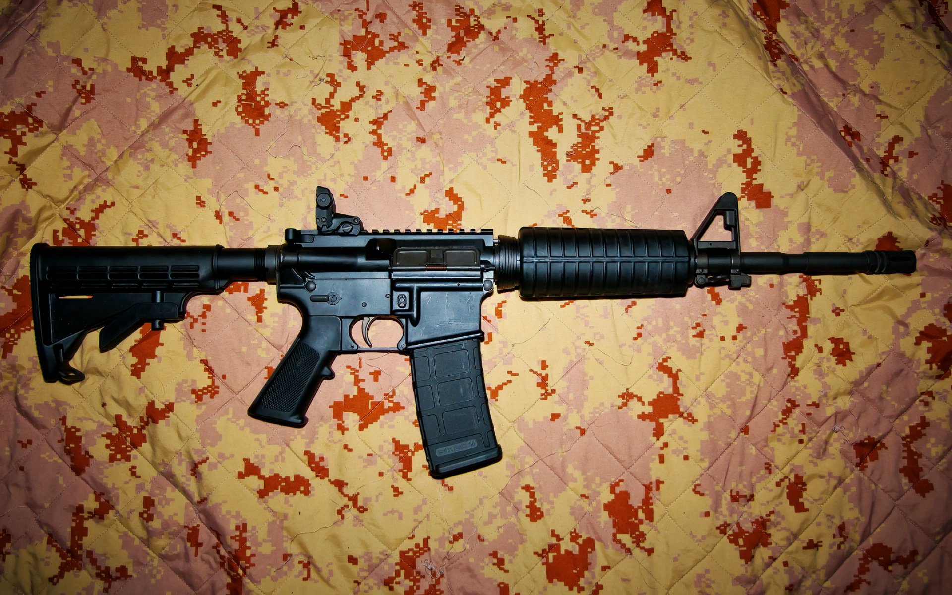 月亮与哨声，黄喜灿的欧冠半决赛里程碑