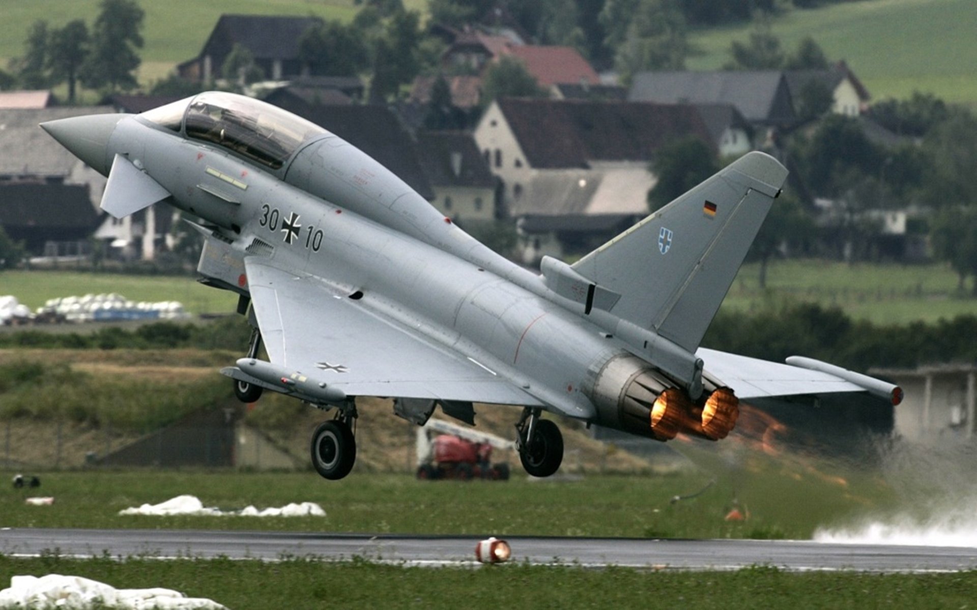 篮筐两端的主宰者,凯尔特人的团队胜利与西亚卡姆的国度加冕